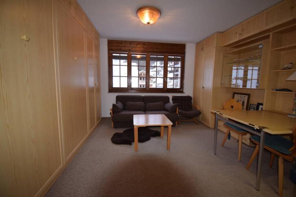 Studio Central Et Chaleureux 1 Zermatt Exterior foto